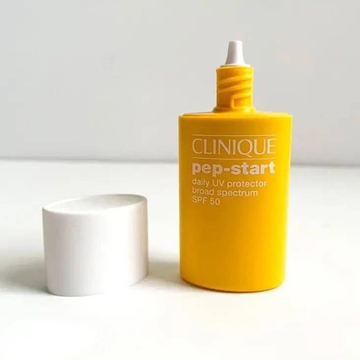 ضد آفتاب کلینیک پپ استارت رنگی SPF 50 با حجم 30میل