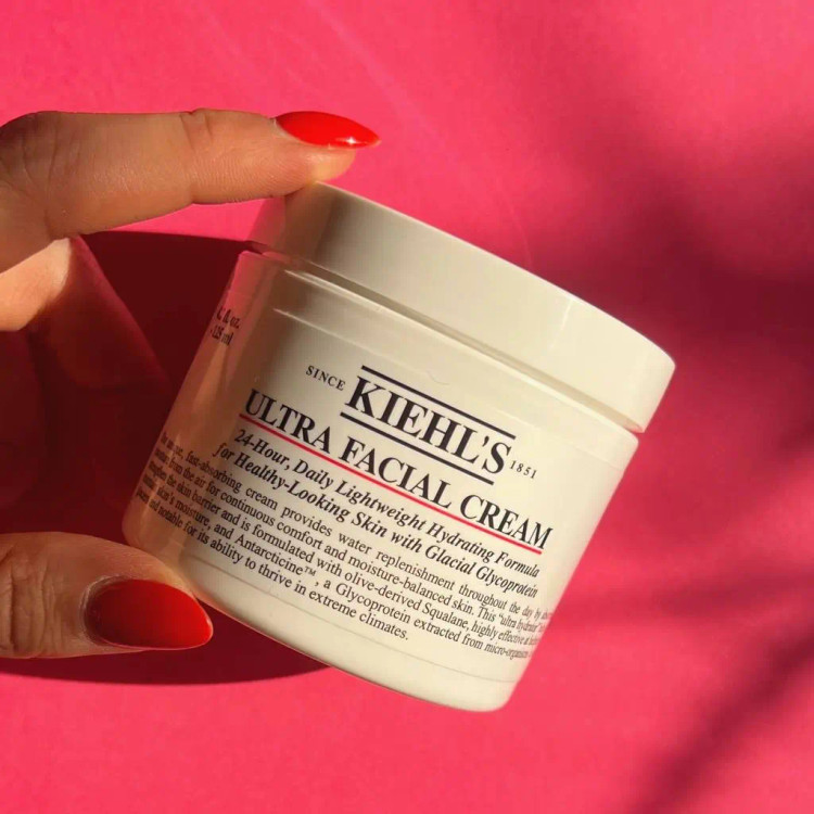 کرم مرطوب کننده صورت کیلز Kiehls 125 میلی آبرسانی 24 ساعته و مرطوب کننده قوی پوست