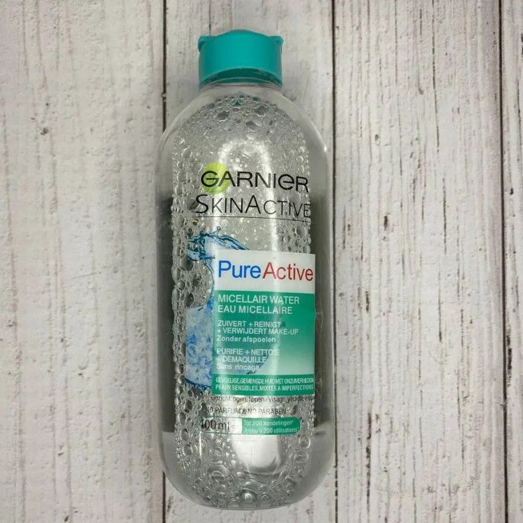 میسلار واتر مدل Pure Active گارنیر برای پوست های چرب و مختلط400میل اصل