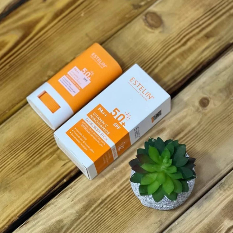 ضد آفتاب استیکی استلین مدل ویتامین سی SPF 50