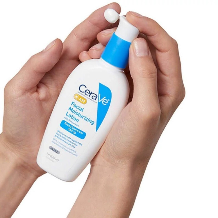 لوسیون مرطوب کننده روز SPF30 سراوی :)))))