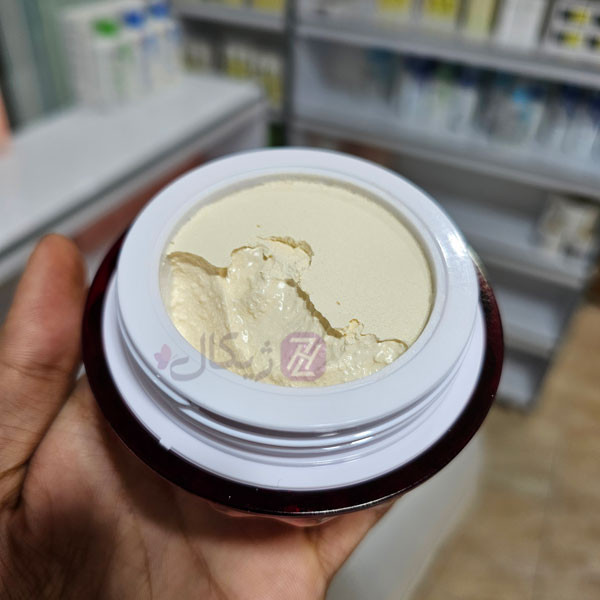 کرم دو سی سی بوتاکس فیس کوین حجم دهنده و روشن کننده همراه با صابون (Botox 2CC Cream)