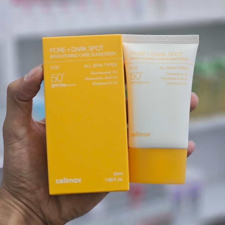 کرم ضد آفتاب سلیمکس SPF 50 حجم ۵۰ میلی‌لیتر ضد لک و کوچک کننده منافذ